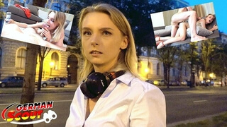 Красивая блондинка с худощавой фигурой пришла на кастинг и трахнулась с агентом